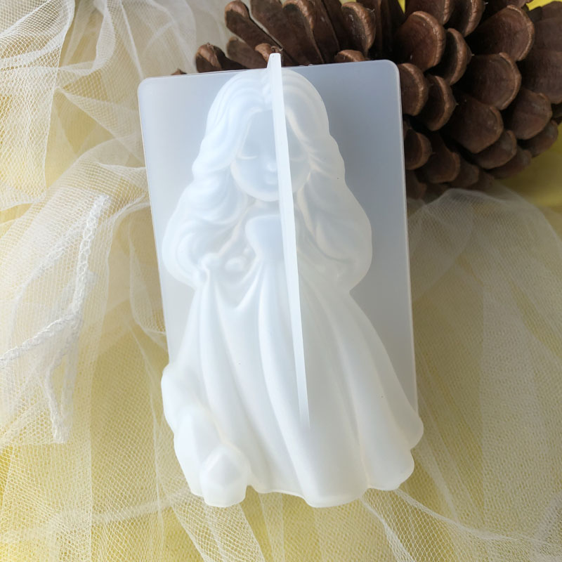 Candle Making Tools - 3D Cute Princess Silicone Candle Mould